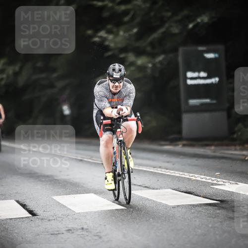 13.09.2026 - Stadtparktriathlon H.Heesch http://msf.ph/oto/10384223 13.09.2026 12:34:29 Radfahren 1005, 1144, 1159, 1235 meine-sportfotos.de