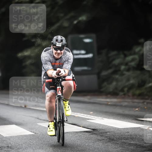 13.09.2026 - Stadtparktriathlon H.Heesch http://msf.ph/oto/10384230 13.09.2026 12:34:29 Radfahren 1005, 1144, 1159, 1235 meine-sportfotos.de