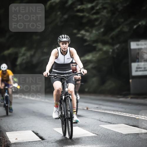 13.09.2026 - Stadtparktriathlon H.Heesch http://msf.ph/oto/10384266 13.09.2026 12:34:35 Radfahren 1005, 1027, 1144, 1159, 1167, 1224 meine-sportfotos.de