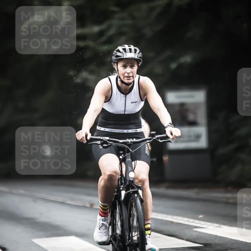 13.09.2026 - Stadtparktriathlon H.Heesch http://msf.ph/oto/10384277 13.09.2026 12:34:36 Radfahren 1005, 1027, 1106, 1144, 1159, 1167, 1224 meine-sportfotos.de