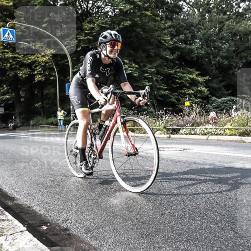 13.09.2026 - Stadtparktriathlon H.Heesch http://msf.ph/oto/10384302 13.09.2026 11:19:04 Radfahren 524, 721, 726, 817 meine-sportfotos.de