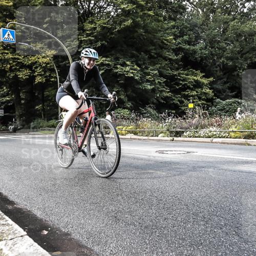13.09.2026 - Stadtparktriathlon H.Heesch http://msf.ph/oto/10384325 13.09.2026 11:19:14 Radfahren 706, 731, 769 meine-sportfotos.de