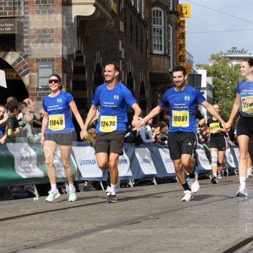 13.09.2026 - 21. swb-Marathon Bremen Strokosch-Dieckow http://msf.ph/oto/10384340 13.09.2026 11:06:27 Ziel 10204, 10375, 10619, 10662, 11029, 11132, 11156, 11460, 11674, 11690, 11775, 11786, 12186, 12486, 10323, 10654, 10795, 10849, 10989, 11021, 11240, 12146, 12485 meine-sportfotos.de