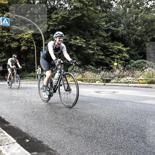 13.09.2026 - Stadtparktriathlon H.Heesch http://msf.ph/oto/10384344 13.09.2026 11:19:32 Radfahren 600, 709, 733, 789, 808, 822 meine-sportfotos.de