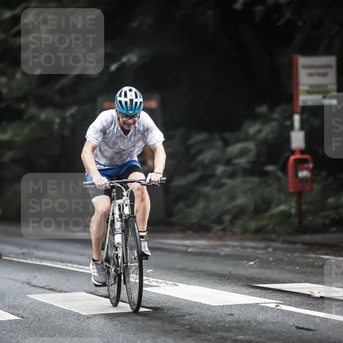 13.09.2026 - Stadtparktriathlon H.Heesch http://msf.ph/oto/10384355 13.09.2026 12:34:46 Radfahren 978, 1062, 1063, 1073, 1106, 1177, 1178, 1234 meine-sportfotos.de