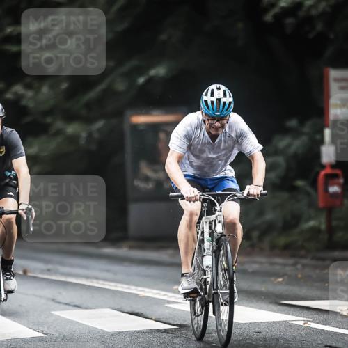 13.09.2026 - Stadtparktriathlon H.Heesch http://msf.ph/oto/10384367 13.09.2026 12:34:46 Radfahren 978, 1062, 1063, 1073, 1106, 1177, 1178, 1234 meine-sportfotos.de