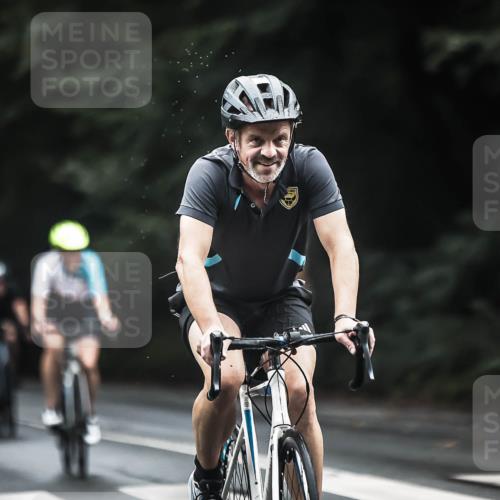 13.09.2026 - Stadtparktriathlon H.Heesch http://msf.ph/oto/10384381 13.09.2026 12:34:47 Radfahren 978, 1062, 1063, 1073, 1106, 1177, 1178, 1234 meine-sportfotos.de