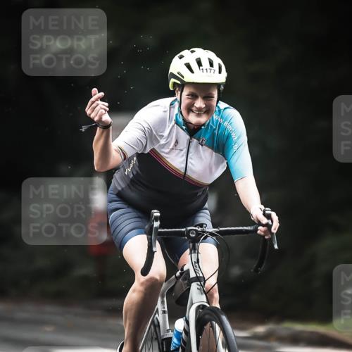 13.09.2026 - Stadtparktriathlon H.Heesch http://msf.ph/oto/10384407 13.09.2026 12:34:49 Radfahren 978, 1062, 1063, 1073, 1177, 1178, 1234 meine-sportfotos.de