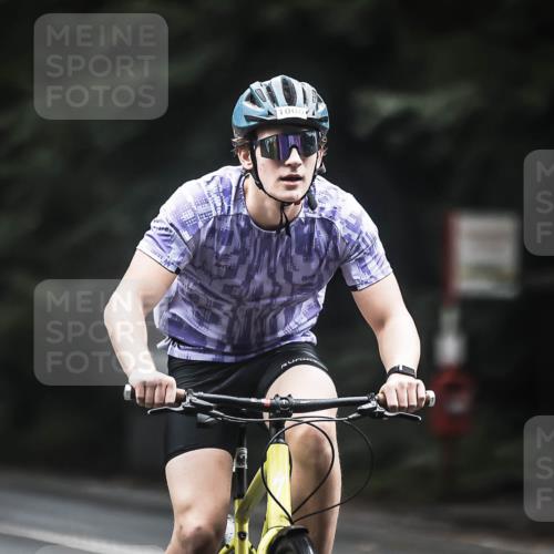 13.09.2026 - Stadtparktriathlon H.Heesch http://msf.ph/oto/10384481 13.09.2026 12:35:00 Radfahren 1000 meine-sportfotos.de