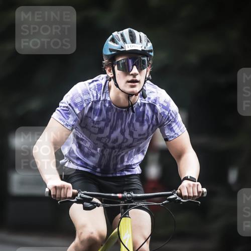 13.09.2026 - Stadtparktriathlon H.Heesch http://msf.ph/oto/10384488 13.09.2026 12:35:00 Radfahren 1000 meine-sportfotos.de