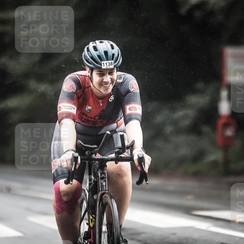 13.09.2026 - Stadtparktriathlon H.Heesch http://msf.ph/oto/10384511 13.09.2026 12:36:50 Radfahren 1081, 1138, 1252 meine-sportfotos.de