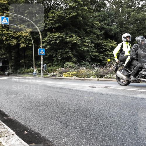 13.09.2026 - Stadtparktriathlon H.Heesch http://msf.ph/oto/10384517 13.09.2026 11:20:45 Radfahren 594, 602, 641, 824 meine-sportfotos.de