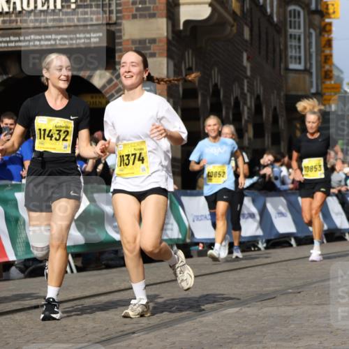 13.09.2026 - 21. swb-Marathon Bremen Strokosch-Dieckow http://msf.ph/oto/10384521 13.09.2026 11:06:32 Ziel 10204, 10375, 10376, 10662, 10681, 10682, 11029, 11156, 11340, 11374, 11432, 11460, 11674, 11690, 11775, 11786, 11849, 12479, 12486, 10323, 10654, 10795, 10849, 10989, 11021, 11066, 11370, 12146, 12219 meine-sportfotos.de