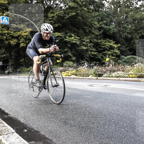 13.09.2026 - Stadtparktriathlon H.Heesch http://msf.ph/oto/10384527 13.09.2026 11:20:48 Radfahren 602, 641, 668 meine-sportfotos.de
