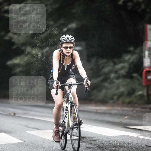 13.09.2026 - Stadtparktriathlon H.Heesch http://msf.ph/oto/10384534 13.09.2026 12:36:52 Radfahren 1081, 1138 meine-sportfotos.de