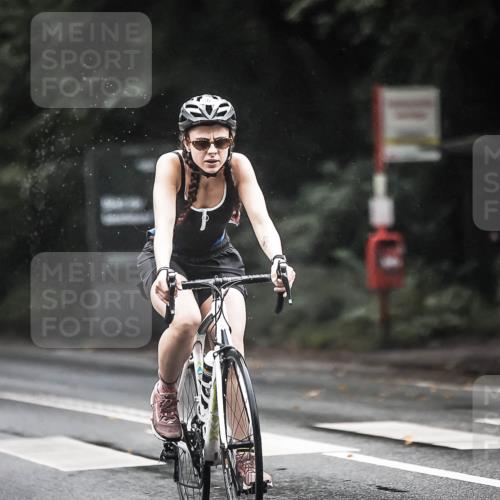 13.09.2026 - Stadtparktriathlon H.Heesch http://msf.ph/oto/10384544 13.09.2026 12:36:52 Radfahren 1081, 1138 meine-sportfotos.de