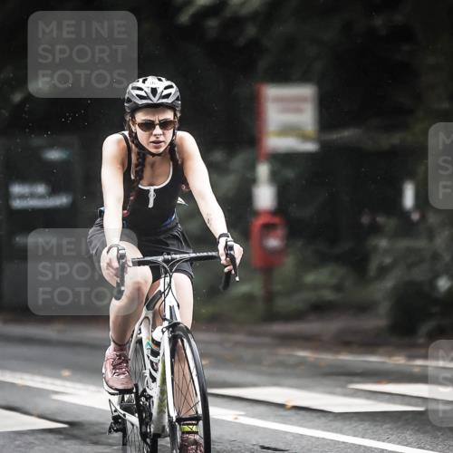 13.09.2026 - Stadtparktriathlon H.Heesch http://msf.ph/oto/10384550 13.09.2026 12:36:52 Radfahren 1081, 1138 meine-sportfotos.de