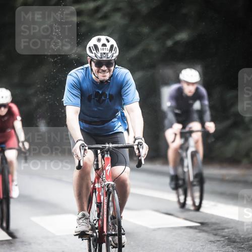 13.09.2026 - Stadtparktriathlon H.Heesch http://msf.ph/oto/10384580 13.09.2026 12:37:06 Radfahren 979, 1015, 1087, 1088, 1120, 1121, 1137, 1302 meine-sportfotos.de