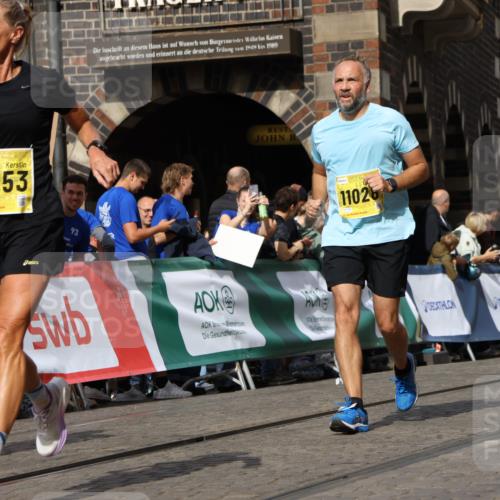 13.09.2026 - 21. swb-Marathon Bremen Strokosch-Dieckow http://msf.ph/oto/10384641 13.09.2026 11:06:35 Ziel 10375, 10376, 10681, 10682, 10852, 11029, 11340, 11374, 11432, 11460, 11674, 11690, 11729, 11786, 11849, 12479, 10323, 10654, 10795, 10849, 10989, 11066, 11370, 12124, 12146, 12219, 12249 meine-sportfotos.de