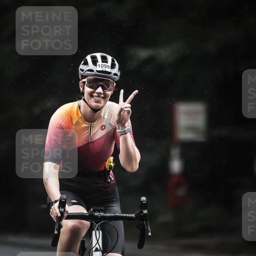 13.09.2026 - Stadtparktriathlon H.Heesch http://msf.ph/oto/10384696 13.09.2026 12:37:21 Radfahren 953, 1098, 1152, 1158, 1233, 1247, 1269, 1274, 1280, 1285 meine-sportfotos.de