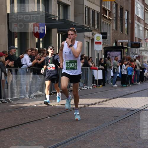 13.09.2026 - 21. swb-Marathon Bremen Strokosch-Dieckow http://msf.ph/oto/10384785 13.09.2026 12:51:08 Ziel 858, 3617, 13033, 1214, 1453, 1639 meine-sportfotos.de