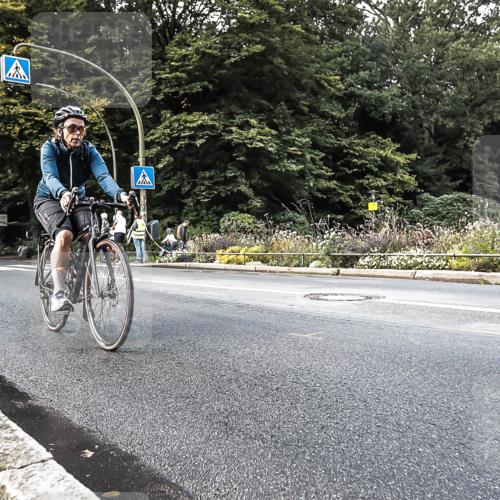 13.09.2026 - Stadtparktriathlon H.Heesch http://msf.ph/oto/10384804 13.09.2026 11:23:19 Radfahren 708, 728, 758, 800 meine-sportfotos.de