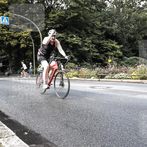 13.09.2026 - Stadtparktriathlon H.Heesch http://msf.ph/oto/10384829 13.09.2026 11:23:26 Radfahren 658, 714, 738, 743, 750, 773, 790 meine-sportfotos.de