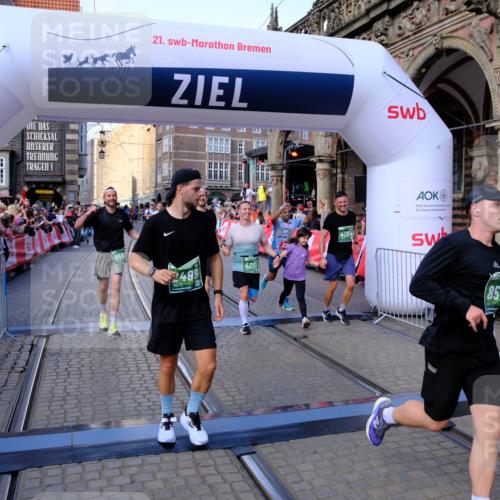 13.09.2026 - 21. swb-Marathon Bremen Tim E. http://msf.ph/oto/10384850 13.09.2026 13:22:40 Ziel 1601, 1933, 2499, 3855, 4204, 4211, 4697, 6621, 7625, 8447, 8574, 9668 meine-sportfotos.de