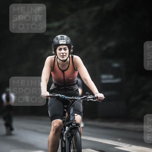 13.09.2026 - Stadtparktriathlon H.Heesch http://msf.ph/oto/10384880 13.09.2026 12:37:44 Radfahren 956, 1149, 1256, 1267, 1270, 1278, 1298 meine-sportfotos.de
