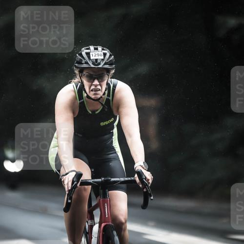 13.09.2026 - Stadtparktriathlon H.Heesch http://msf.ph/oto/10384904 13.09.2026 12:37:48 Radfahren 1076, 1136, 1149, 1232, 1255, 1256, 1267, 1270, 1298 meine-sportfotos.de
