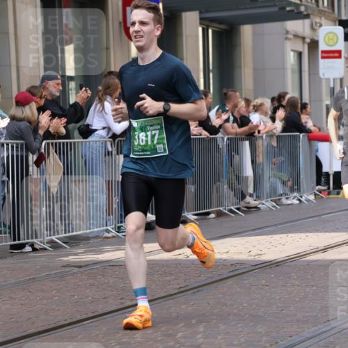 13.09.2026 - 21. swb-Marathon Bremen Strokosch-Dieckow http://msf.ph/oto/10384920 13.09.2026 12:51:12 Ziel 3617, 13033, 858, 1214, 1453, 1639 meine-sportfotos.de