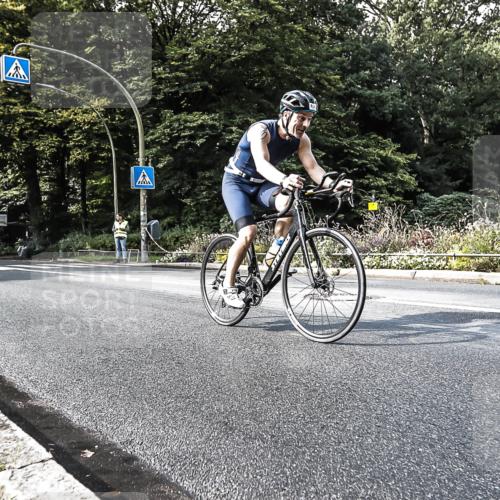 13.09.2026 - Stadtparktriathlon H.Heesch http://msf.ph/oto/10384921 13.09.2026 11:24:38 Radfahren 762, 779, 795, 1799 meine-sportfotos.de