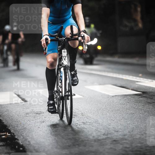 13.09.2026 - Stadtparktriathlon H.Heesch http://msf.ph/oto/10384923 13.09.2026 12:37:50 Radfahren 1076, 1101, 1136, 1149, 1232, 1255, 1256, 1267, 1270, 1298 meine-sportfotos.de