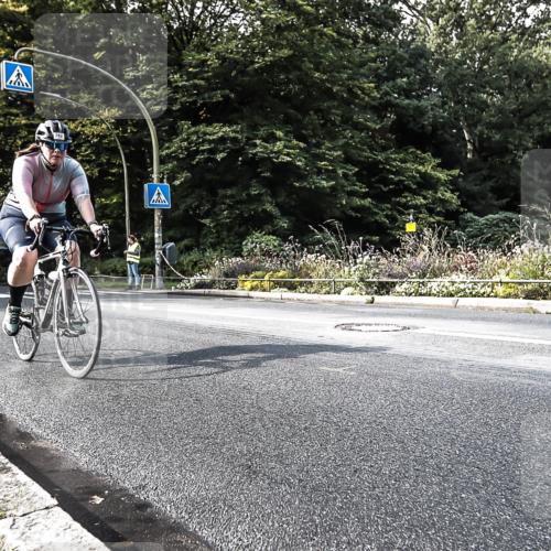 13.09.2026 - Stadtparktriathlon H.Heesch http://msf.ph/oto/10384930 13.09.2026 11:24:39 Radfahren 739, 762, 779, 795, 1799 meine-sportfotos.de