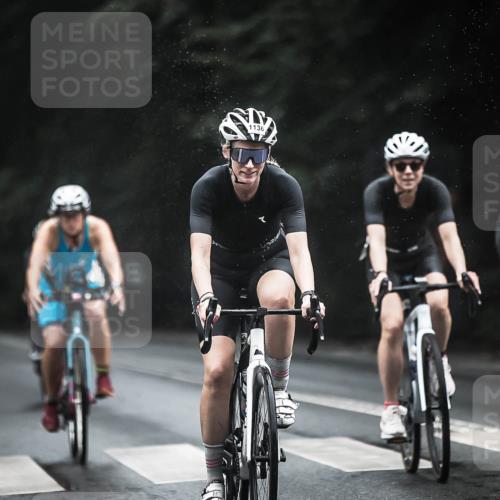 13.09.2026 - Stadtparktriathlon H.Heesch http://msf.ph/oto/10384943 13.09.2026 12:37:54 Radfahren 1076, 1101, 1136, 1232, 1255, 1256 meine-sportfotos.de