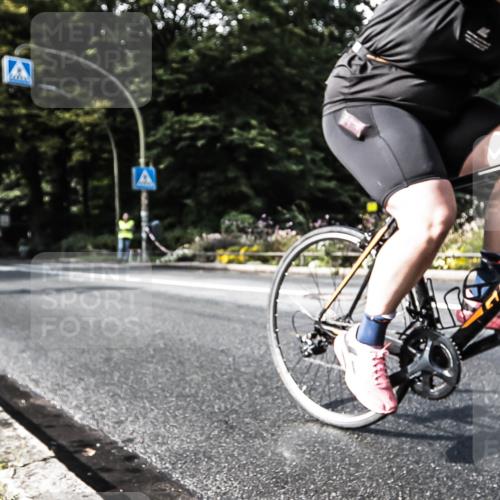 13.09.2026 - Stadtparktriathlon H.Heesch http://msf.ph/oto/10384968 13.09.2026 11:24:43 Radfahren 637, 672, 722, 739, 762, 795 meine-sportfotos.de