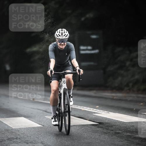 13.09.2026 - Stadtparktriathlon H.Heesch http://msf.ph/oto/10384983 13.09.2026 12:37:56 Radfahren 1076, 1101, 1136, 1232, 1248, 1255, 1256 meine-sportfotos.de