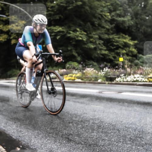 13.09.2026 - Stadtparktriathlon H.Heesch http://msf.ph/oto/10384984 13.09.2026 13:10:33 Radfahren 1204, 1380, 1393, 1411 meine-sportfotos.de