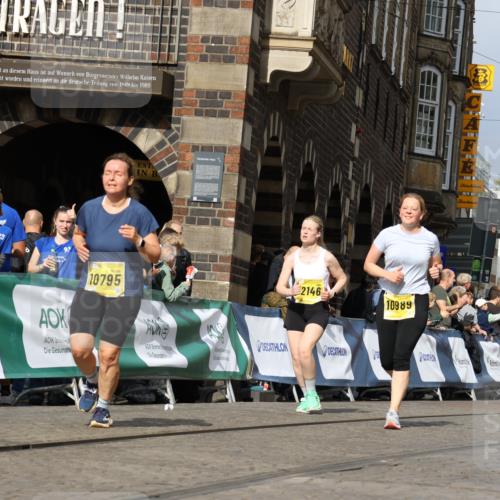 13.09.2026 - 21. swb-Marathon Bremen Strokosch-Dieckow http://msf.ph/oto/10384990 13.09.2026 11:06:49 Ziel 10376, 10654, 10681, 10682, 10849, 10852, 10853, 11021, 11028, 11240, 11340, 11374, 11432, 11729, 11849, 12217, 12479, 12485, 10156, 10378, 10663, 11257 meine-sportfotos.de