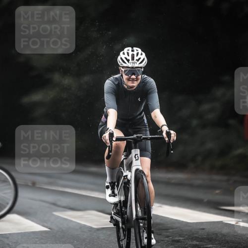 13.09.2026 - Stadtparktriathlon H.Heesch http://msf.ph/oto/10384997 13.09.2026 12:37:56 Radfahren 1076, 1101, 1136, 1232, 1248, 1255, 1256 meine-sportfotos.de
