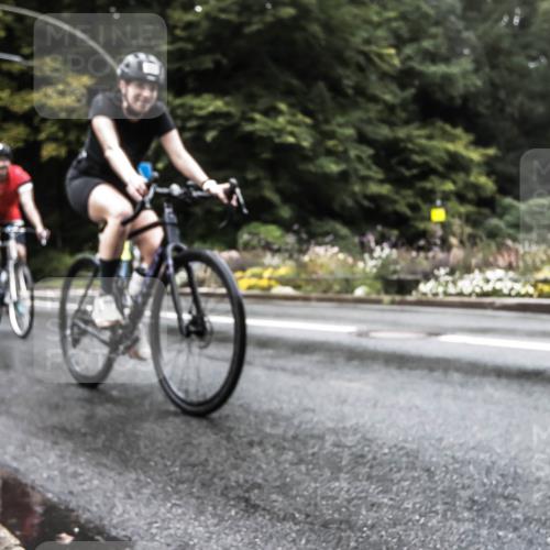 13.09.2026 - Stadtparktriathlon H.Heesch http://msf.ph/oto/10385044 13.09.2026 13:11:02 Radfahren 1334, 1347, 1356, 1364 meine-sportfotos.de
