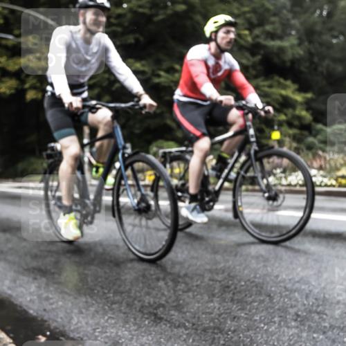 13.09.2026 - Stadtparktriathlon H.Heesch http://msf.ph/oto/10385053 13.09.2026 13:11:17 Radfahren 1253, 1384, 1404 meine-sportfotos.de