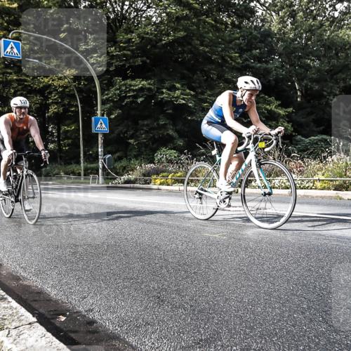 13.09.2026 - Stadtparktriathlon H.Heesch http://msf.ph/oto/10385060 13.09.2026 11:25:08 Radfahren 639, 663, 684, 735, 752, 763, 772 meine-sportfotos.de