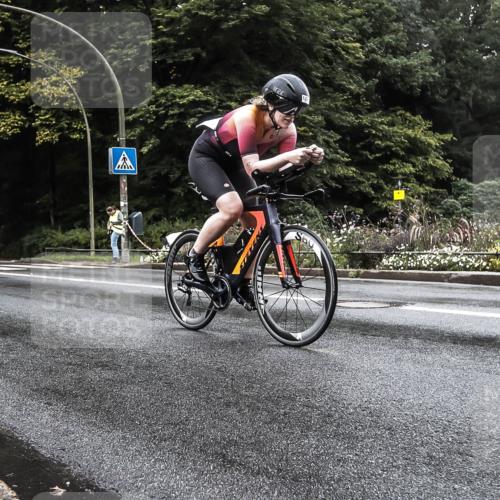13.09.2026 - Stadtparktriathlon H.Heesch http://msf.ph/oto/10385094 13.09.2026 13:11:46 Radfahren 1196, 1220, 1291, 1443 meine-sportfotos.de