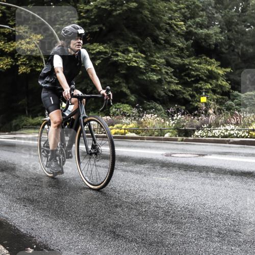 13.09.2026 - Stadtparktriathlon H.Heesch http://msf.ph/oto/10385108 13.09.2026 13:11:53 Radfahren 1336, 1338, 1378, 1392 meine-sportfotos.de