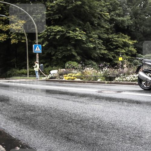 13.09.2026 - Stadtparktriathlon H.Heesch http://msf.ph/oto/10385113 13.09.2026 13:11:53 Radfahren 1336, 1338, 1378, 1392 meine-sportfotos.de
