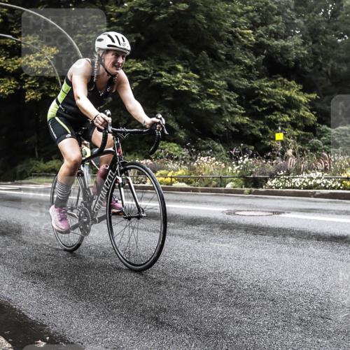 13.09.2026 - Stadtparktriathlon H.Heesch http://msf.ph/oto/10385132 13.09.2026 13:12:03 Radfahren 1260, 1275, 1408 meine-sportfotos.de