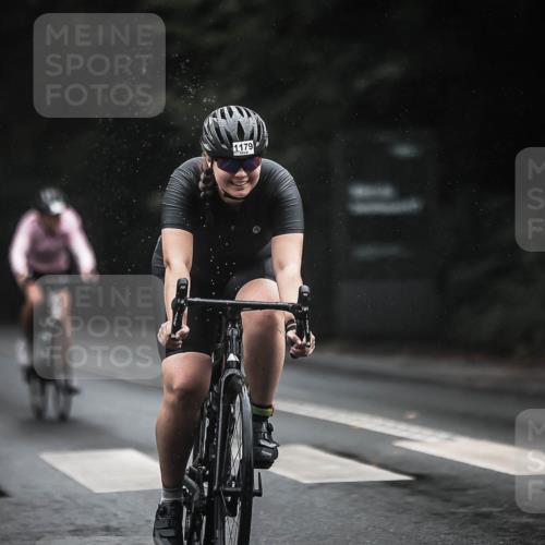 13.09.2026 - Stadtparktriathlon H.Heesch http://msf.ph/oto/10385134 13.09.2026 12:38:12 Radfahren 1072, 1108, 1123, 1179 meine-sportfotos.de