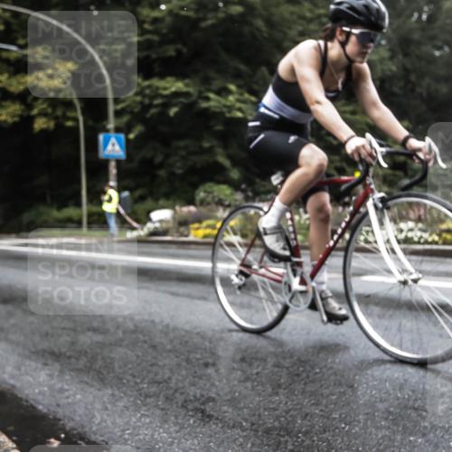 13.09.2026 - Stadtparktriathlon H.Heesch http://msf.ph/oto/10385139 13.09.2026 13:12:06 Radfahren 1275, 1408 meine-sportfotos.de