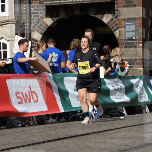 13.09.2026 - 21. swb-Marathon Bremen Strokosch-Dieckow http://msf.ph/oto/10385145 13.09.2026 11:06:56 Ziel 10323, 10654, 10795, 10849, 10853, 10989, 11021, 11028, 11240, 11370, 12146, 12217, 12485, 10156, 10360, 11100, 11257, 11393, 11439, 11684, 11696, 12255 meine-sportfotos.de